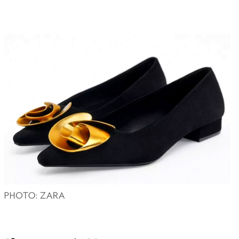 🖤 Zara gold metal velvet ballet flats